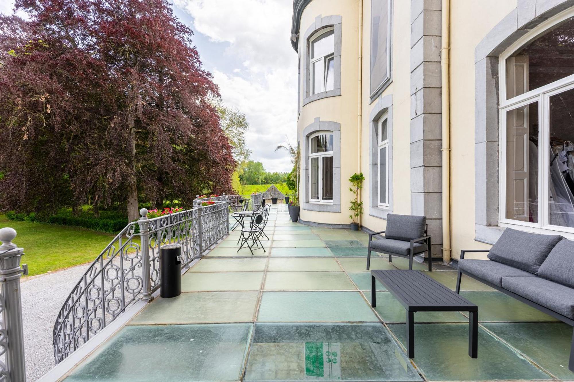Suite De Luxe Au Chateau 105 Tinlot Exterior photo